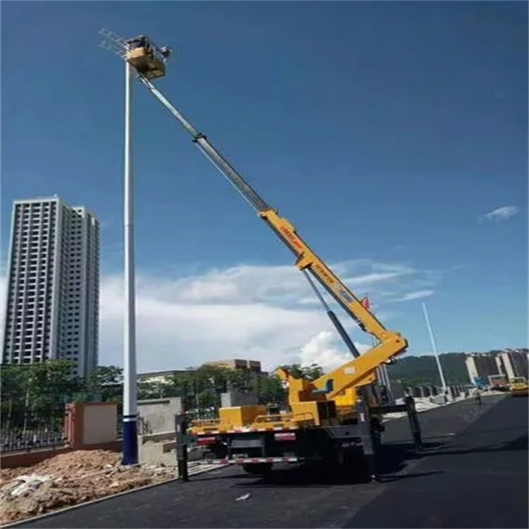 应城维修路灯的曲臂升降车出租