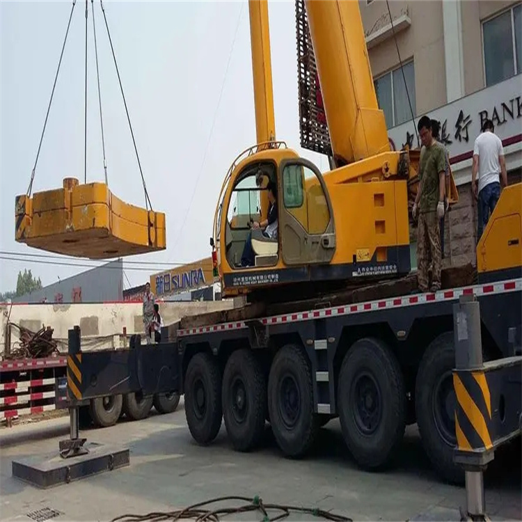 应城当地吊车出租|机器吊装|75吨|工厂搬迁服务